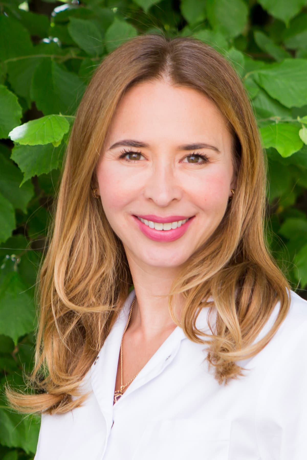 Dr. Nathalie Khasin